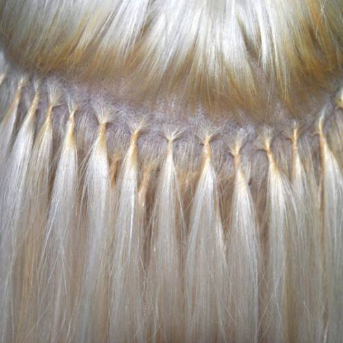Микрокапсульное наращивание волос: в чем особенность микрокапсул, каковы нюансы техники с использованием мини капсул, плюсы и минусы удлинения на нанокапсулах, фото