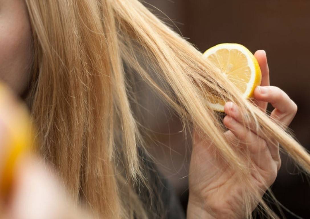 Осветление волос лимоном в домашних условиях: 7 рецептов, отзывы | блог о красоте и здоровье
