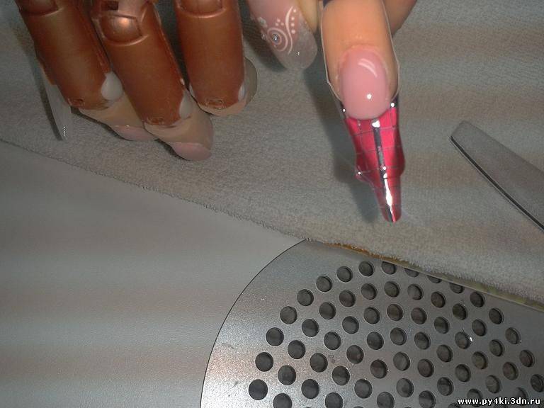 Натуральная красота — как снимать нарощенные ногти в домашних условиях (видео). секреты снятия акриловых и гелевых ногтей без вреда для собственных