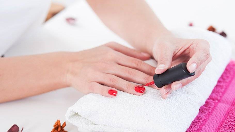 Как быстро высушить лак на ногтях, домашние и профессиональные средства