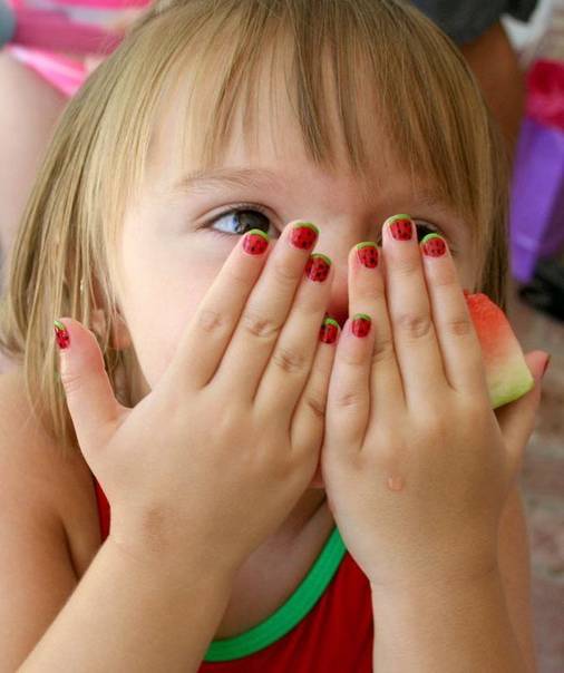 Можно ли детям ногти красить гель-лаком: маникюр у детей | красивые ногти - дополнение твоего образа