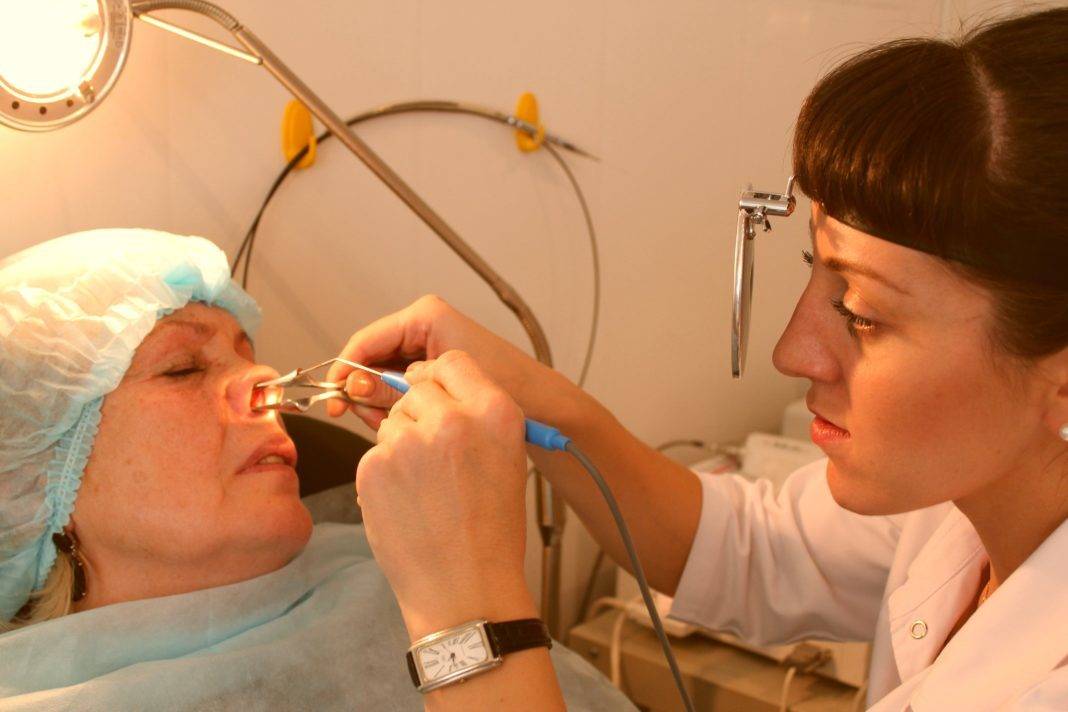 Эндоскопия носа - что показывает эндоскопия полости носа и пазух, больно ли, как делается