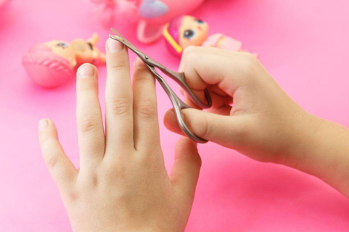 Вреден ли гель-лак для ногтей, наращивание: детям, при беременности, если делать постоянно, как влияет, сколько можно носить, отзывы