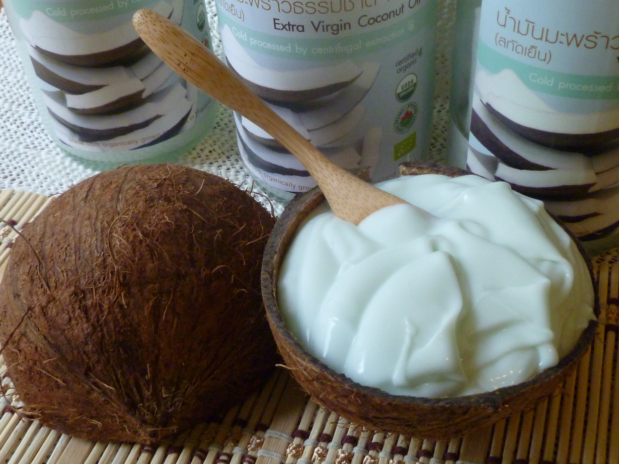 Чем полезно кокосовое масло для волос