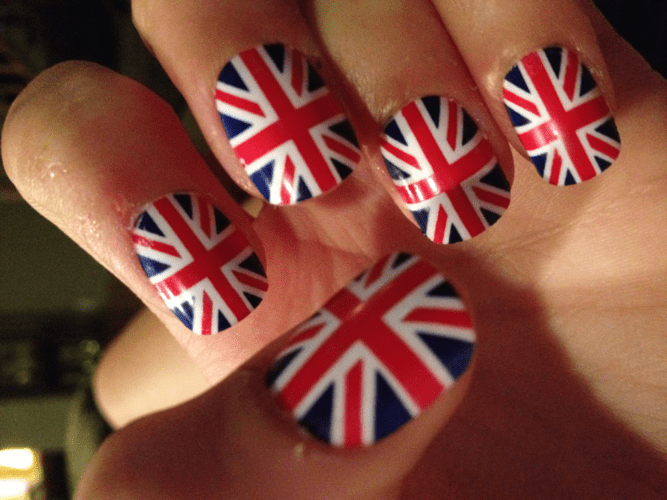 Как нарисовать британский флаг на ногтях? | красивые ногти - дополнение твоего образа