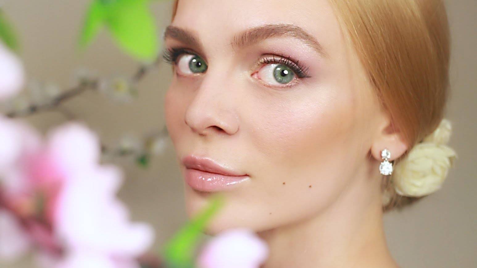 Макияж под фиолетовое платье 19 фото вечерний make-up на выпускной для брюнетки под сиреневый наряд
