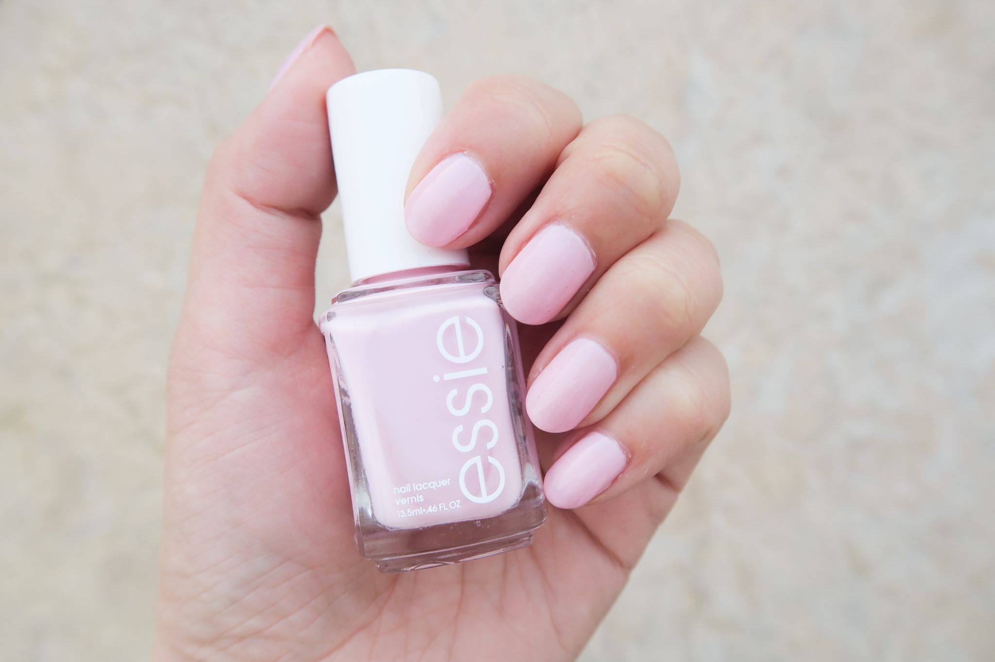 Лаки для ногтей от essie professional