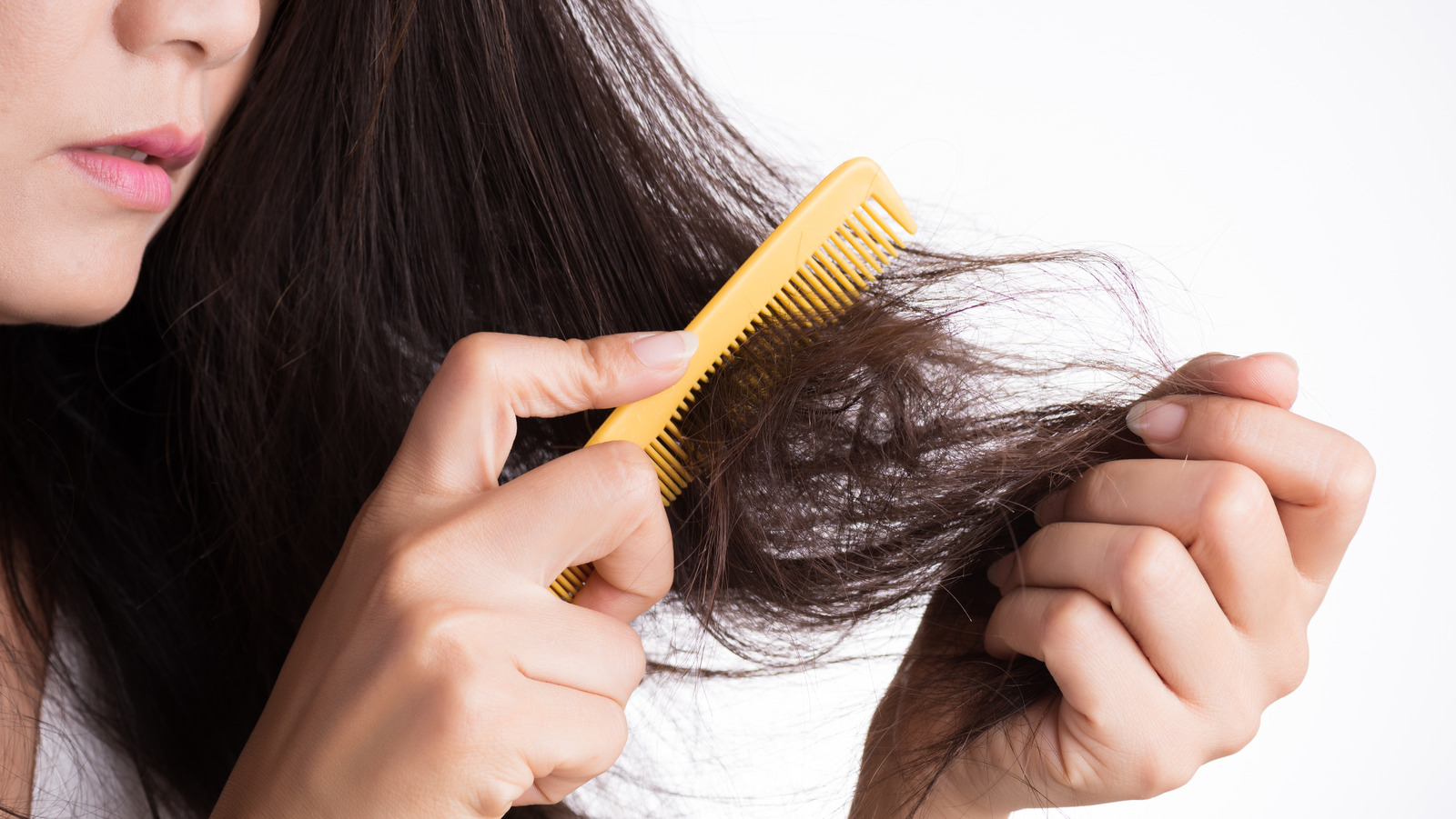 Секущиеся волосы: причины, симптомы, диагностика и лечение