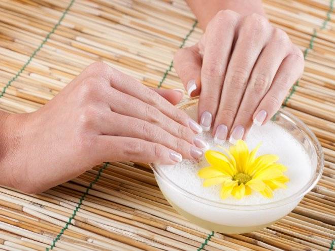 Как укрепить ногти в домашних условиях: 5 лучших рецептов