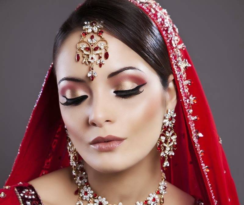 Индийский макияж, правила нанесения make- up в индийском стиле » womanmirror
индийский макияж, правила нанесения make- up в индийском стиле