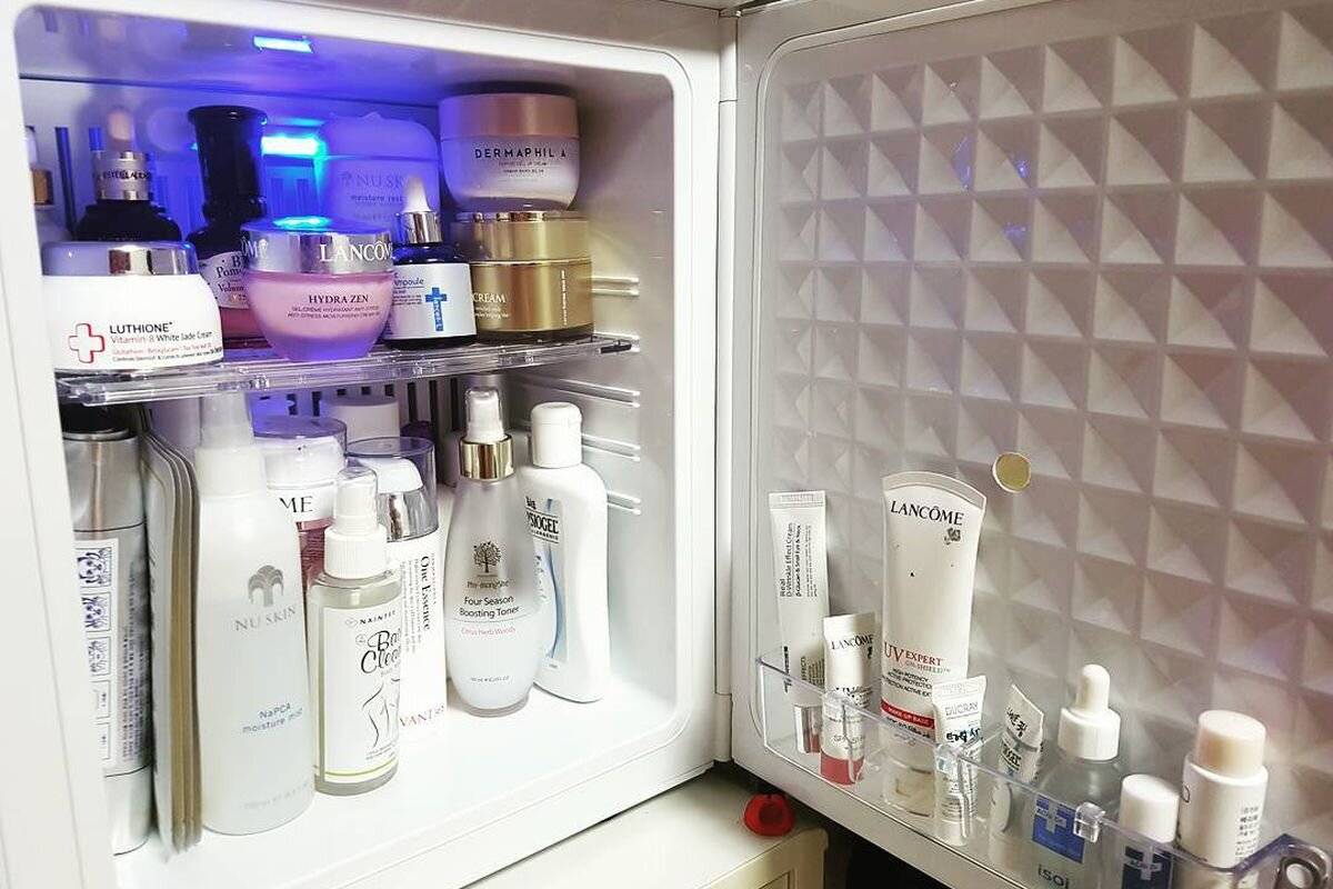Как хранить косметику, где лучше дома - в ванной, холодильнике, сколько и как правильно | marykay-4u.ru