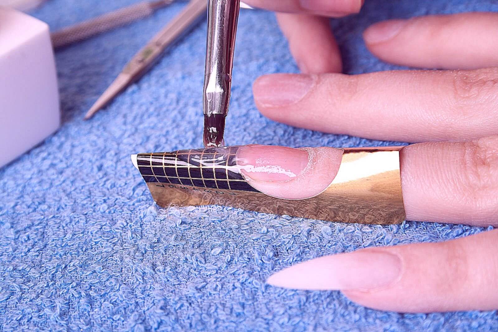 Как происходит наращивание ногтей — пошаговая технология от практикующих мастеров