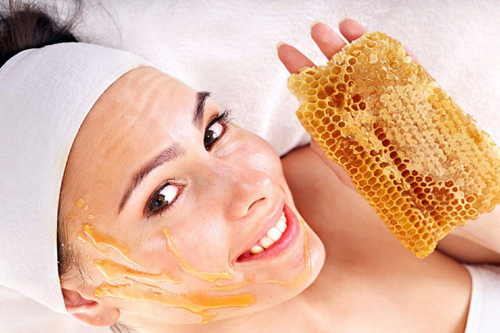 9 масок с медом для лица от морщин: медово-яичная с желтком в домашних условиях