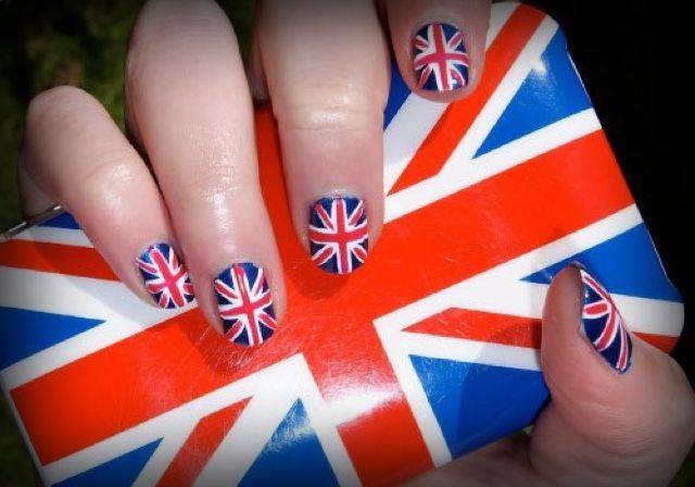 Британский флаг на ногтях: особенности и процедура выполнения