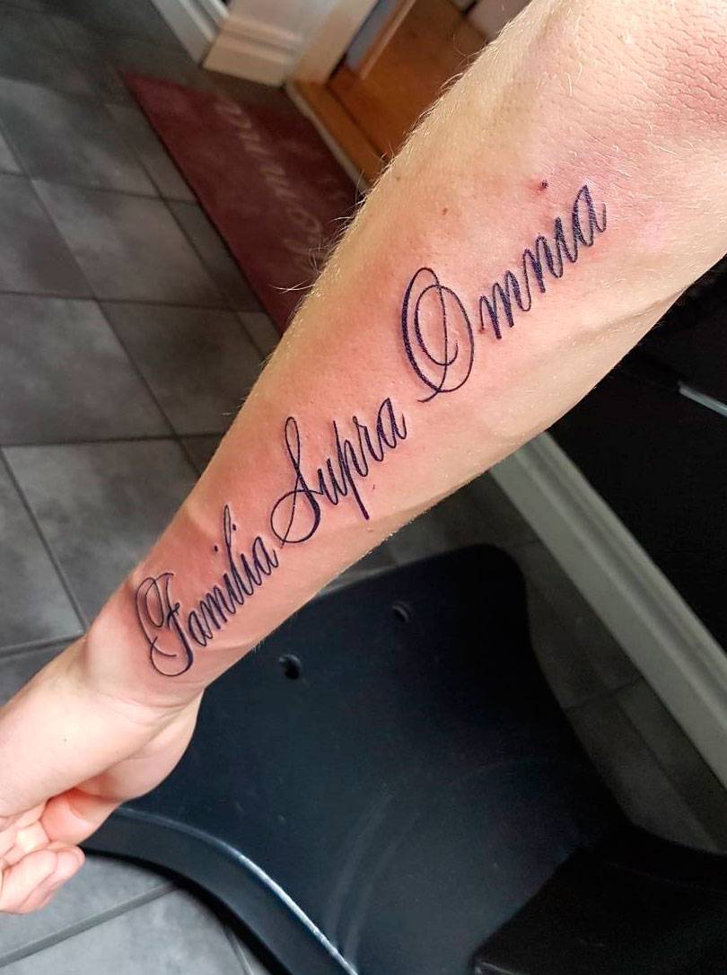 Тату esse quam videri эскиз