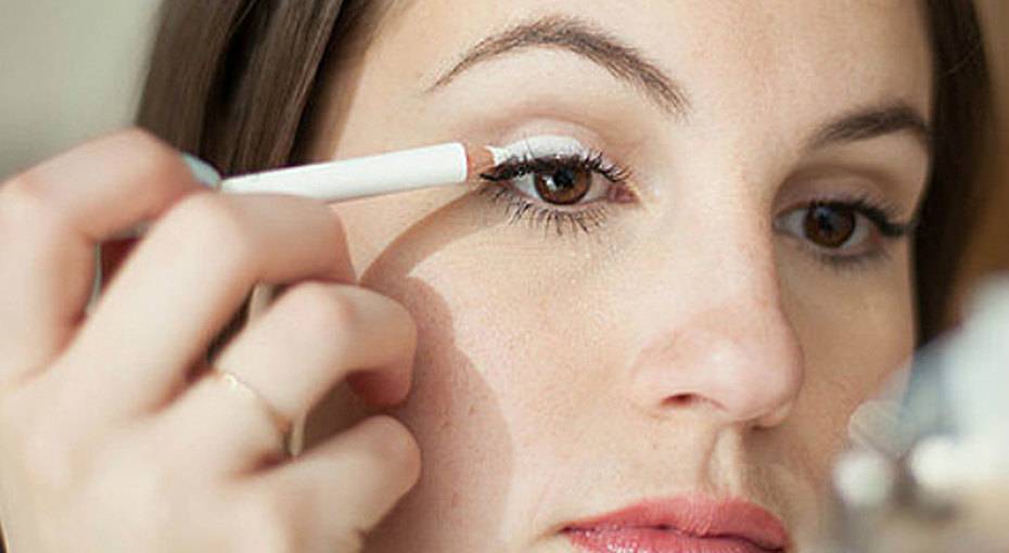 Как навести красоту за 5 минут: быстрый макияж на работу
