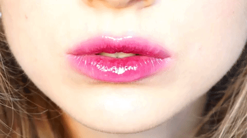 Эффект зацелованных, влажных, недокрашенных и покусанных губ » womanmirror
эффект зацелованных, влажных, недокрашенных и покусанных губ