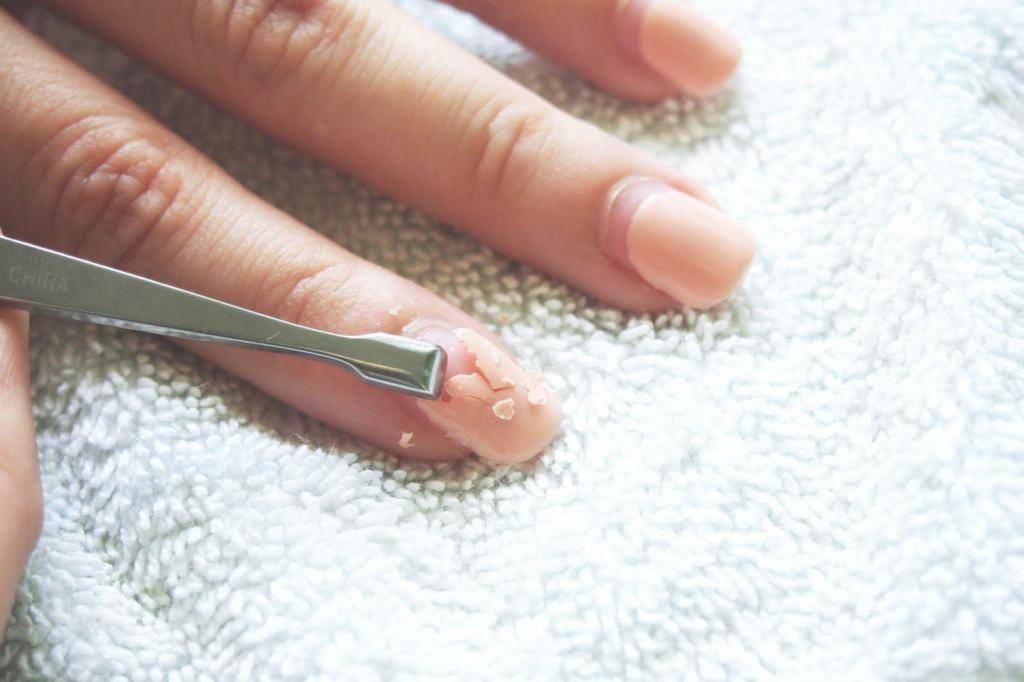 Как самой снять гелевые нарощенные ногти в домашних условиях